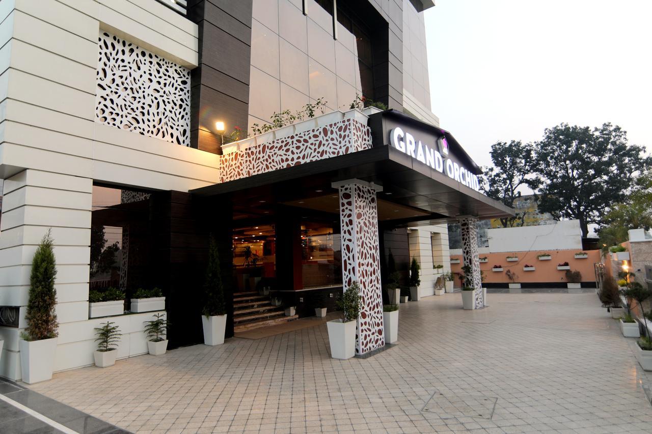 Hotel Grand Orchid 하리드와르 외부 사진