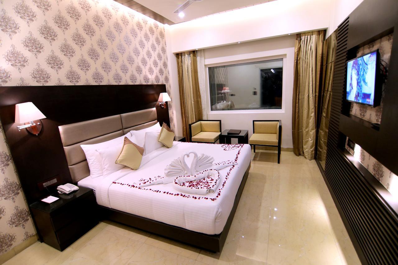 Hotel Grand Orchid 하리드와르 외부 사진